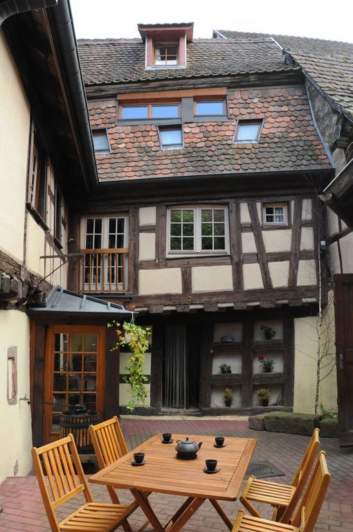 Les Gites Coeur De Vigne Riquewihr Exterior photo
